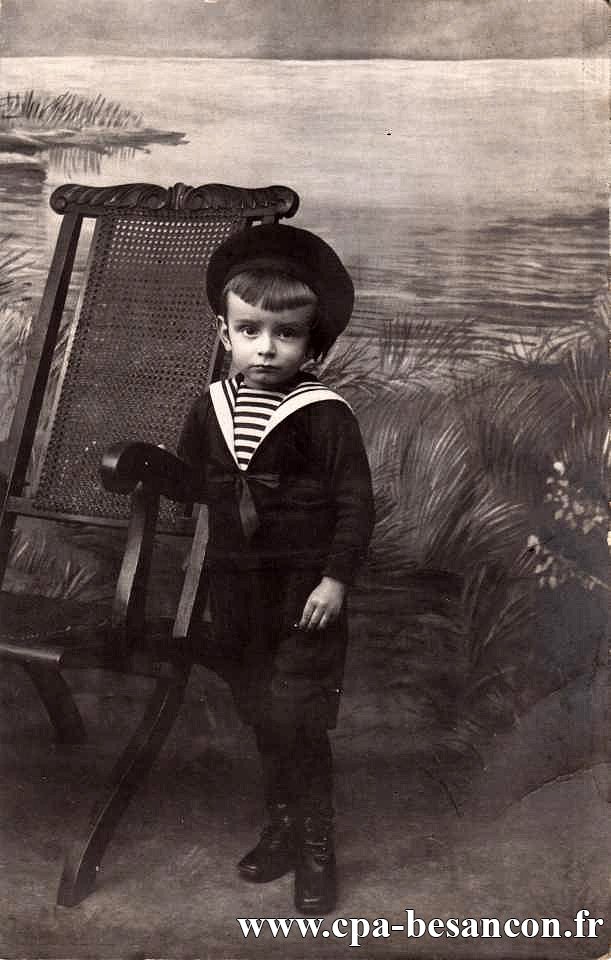 BESANÇON - Portrait d enfant
